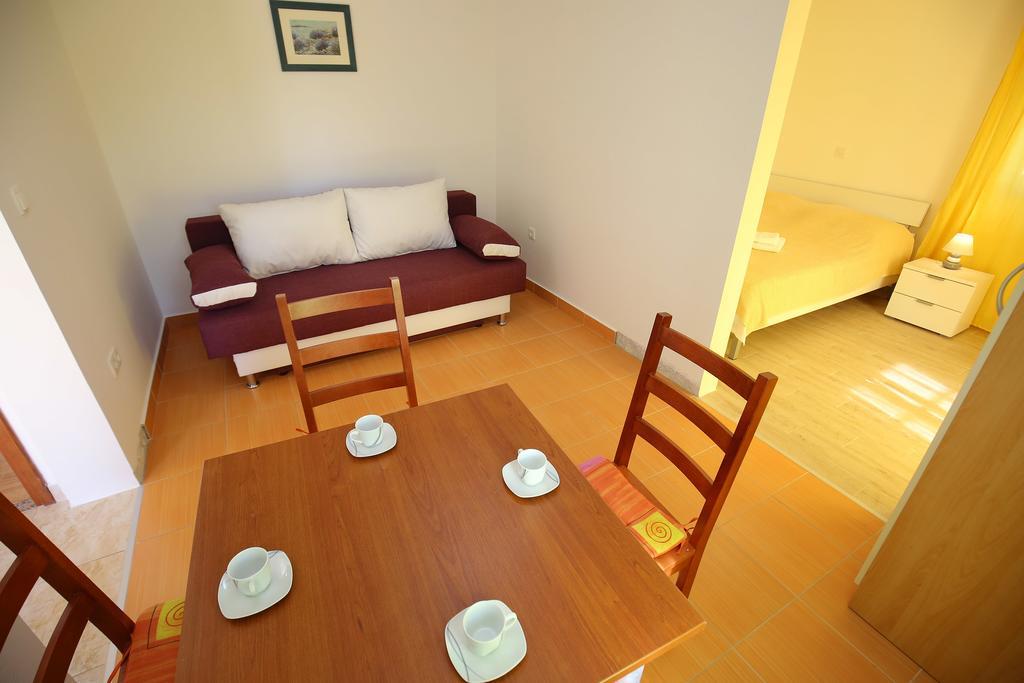 Holiday Home Zemljak Sukošan Exterior foto